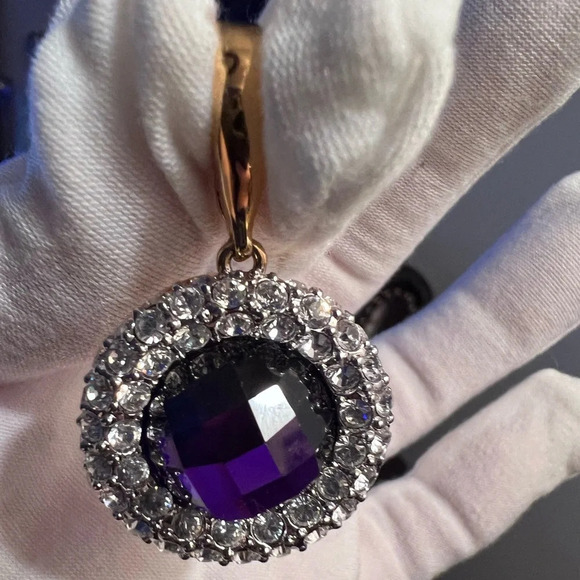 Kenneth Jay Lane Vintage Gold-tone Pendant - Picture 1 of 6